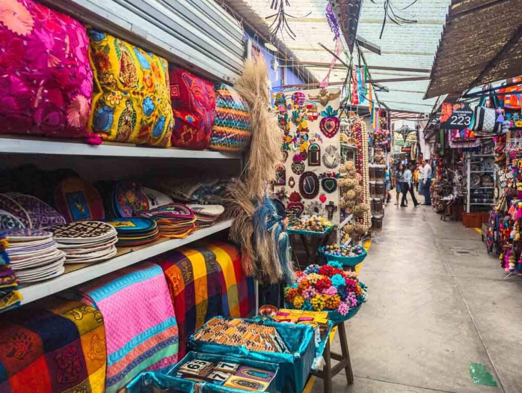 la-ciudadela-artisan-market-mexico-city-1024x770