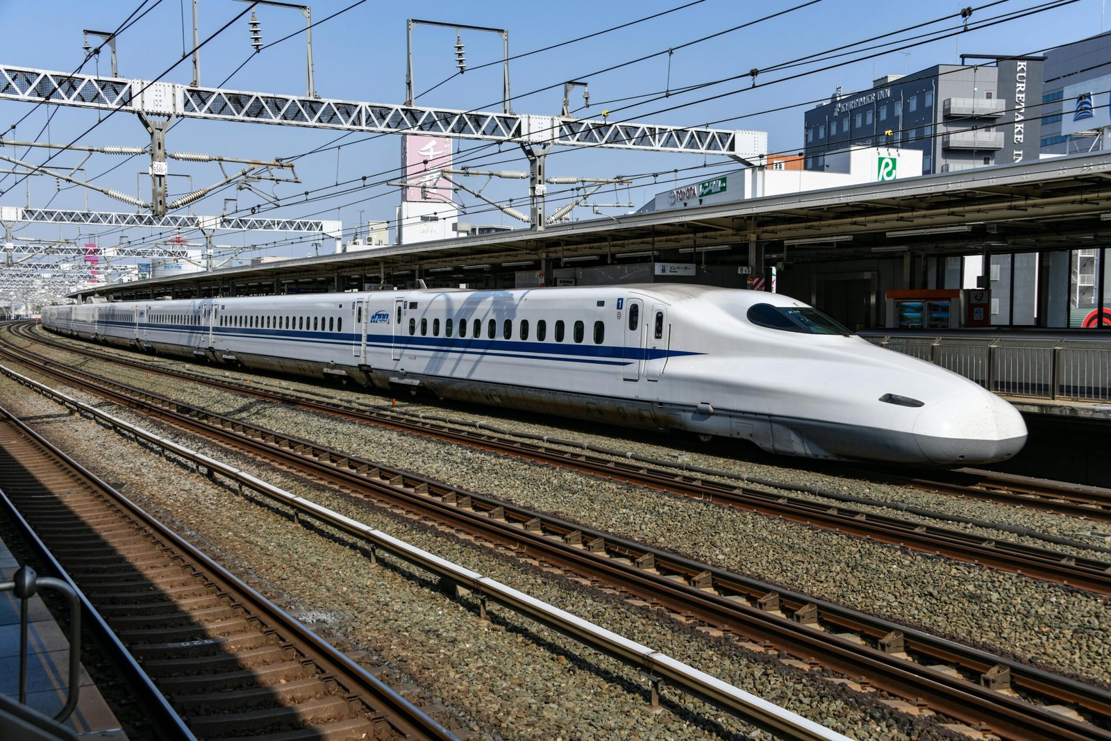 pexels-photo-2169286-2169286 A high-speed bullet train at Hamamatsu Station in Shizuoka, Japan, showcasing modern rail transport.