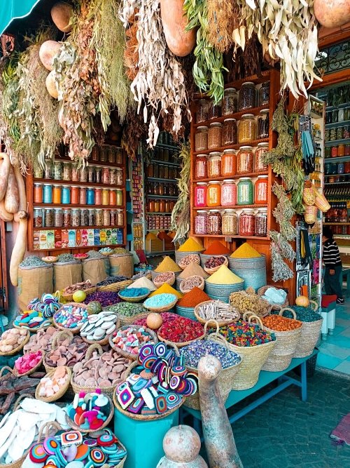 Marrakech-Souks-Stands-in-the-Marrakech-Markets